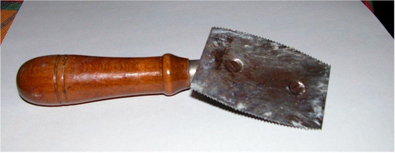 Veneer knife1.jpg