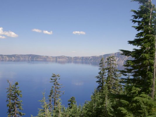 Crater_Lake.jpg