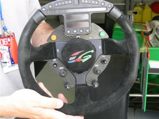 SteeringWheel.JPG