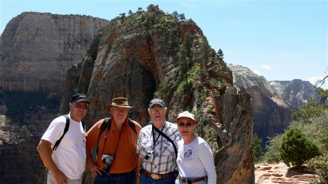 Angels landing26 (Small).JPG