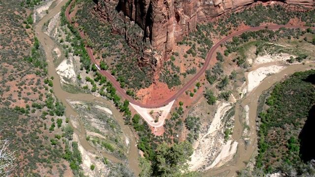 Angels landing40 (Small).JPG