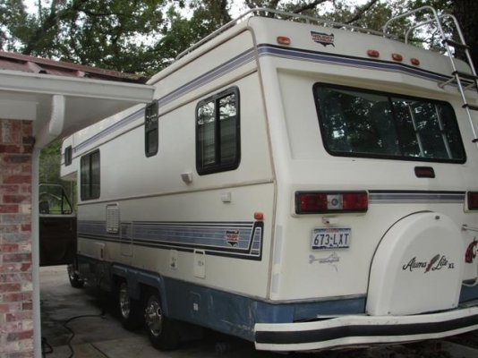 Picture of RV repair needed 003.JPG