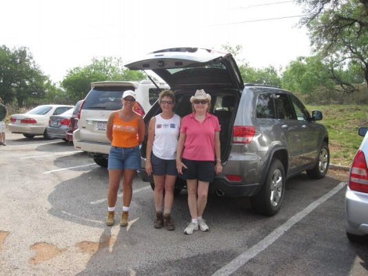 Janette, Mary Ann and Shirley ready to go.jpg