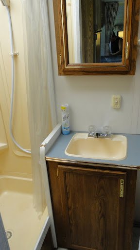 011 bathroom sink before.jpg