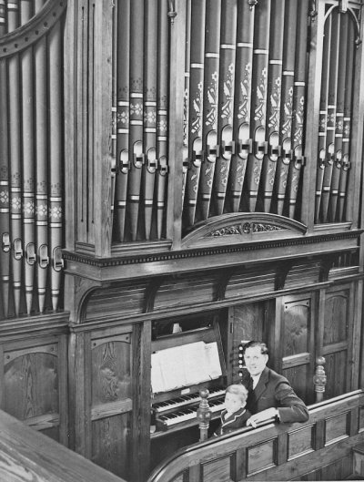 Penuel_organ-2.jpg