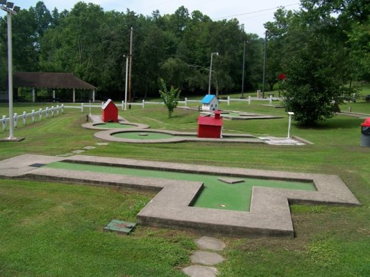 8-11-11Dr Golf anyone Thomas Walker State Historic Site.jpg