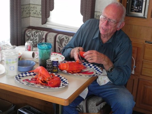 9-4-11 Maine Lobster steamed and delivered Sunset Point Campground  Harrington Maine Me trip F...jpg