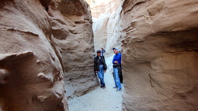 Palm Slot Canyon 2013-015.JPG