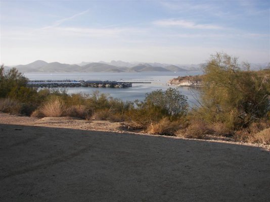 Lake Pleasant New Year 2006 - The view from our campsite.jpg