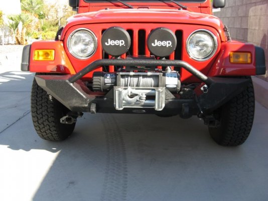 Jeep Front Bumper 001.JPG