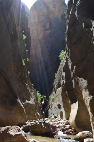 Zion Canyon Walk 121.JPG