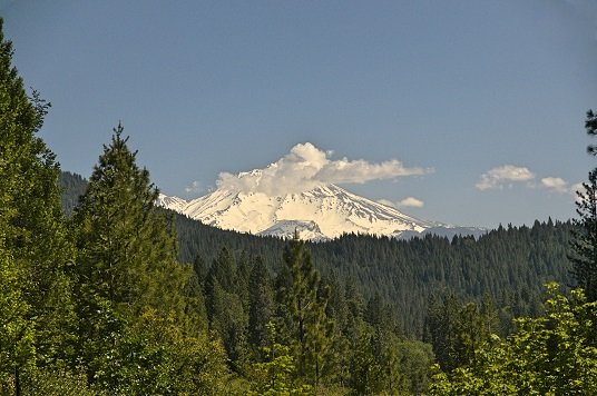 2 image HDR Mt Shasta grunge mod 25.jpg