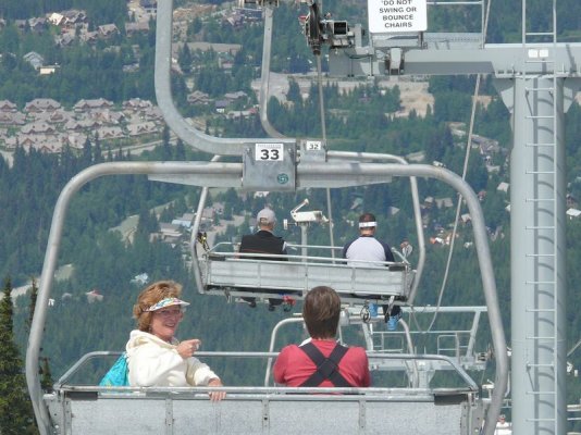 Chair Lift [800x600].JPG