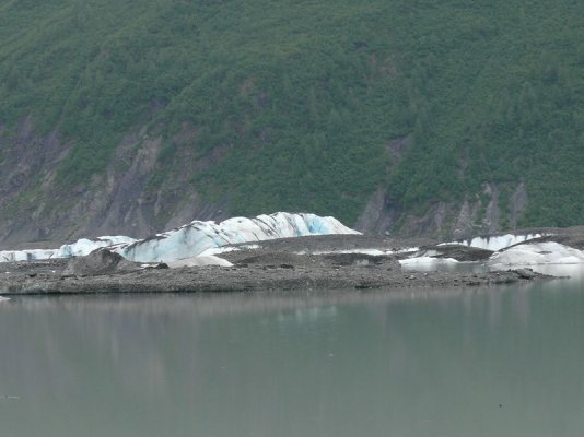 Valdez Glacier 2 [800x600].JPG