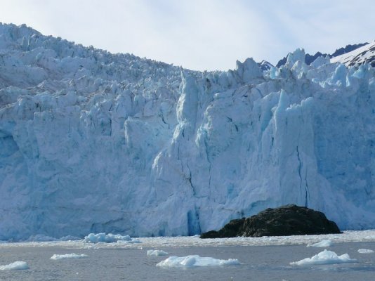 Tidal Glacier 4 [800x600].JPG