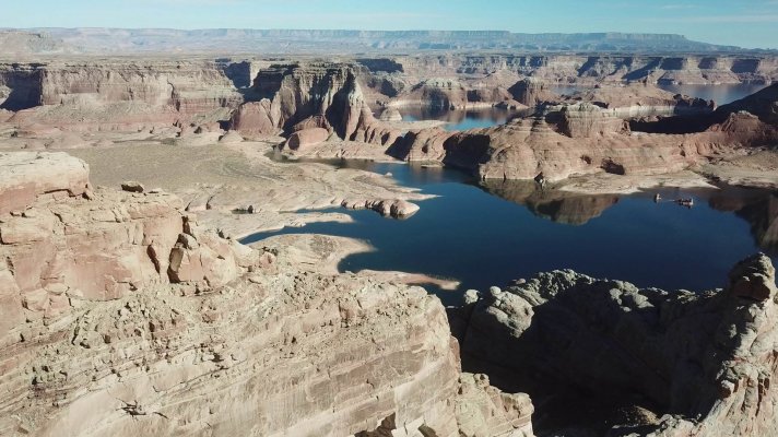 lakepowell.jpg