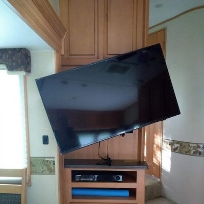 tv rotated (Copy).jpg
