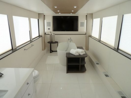 4d-Most-Expensive-Motorhomes-Simon-Cowells-RV-The-Producers-Pad.jpg