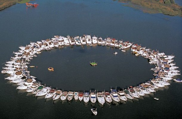 Circle-73Boats.jpg