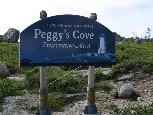 Peggys Cove01 (Medium).JPG