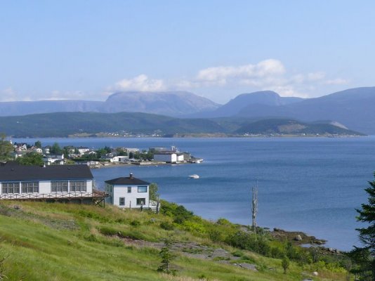 Woody Point with Norris Point Across Bonne Bay [800x600].JPG