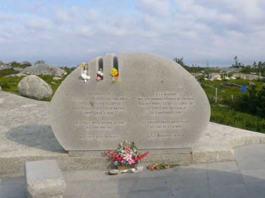 Flight 111 Memorial [800x600].JPG