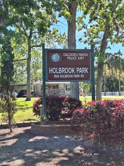 Holbrook Park sign.jpg