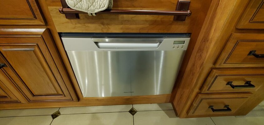 44B Dishwasher1.jpg