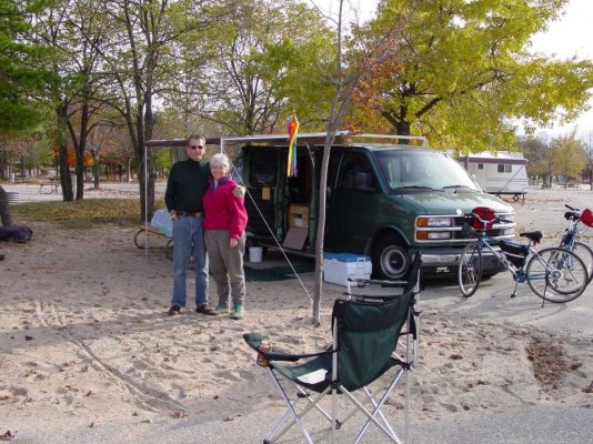 Chev Express Extended Van Pen****er SP Lake Michigan.jpg