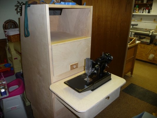 32d Sewing Table s.JPG