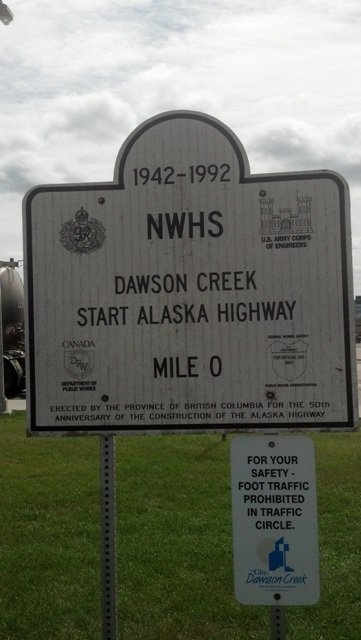 Alaska highway start marker.jpg