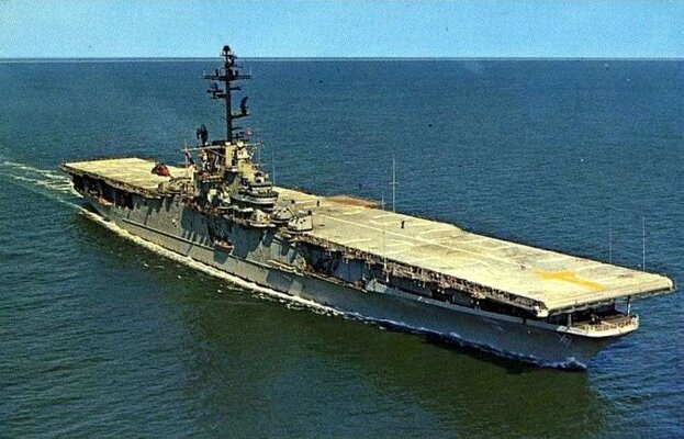 USS Boxer LPH-4 - 1963.jpg